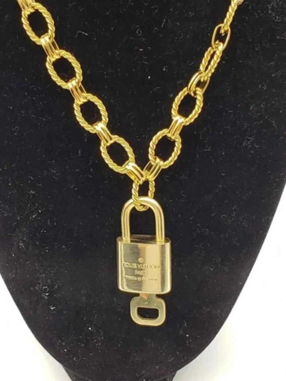 Gold-Plated Necklace with Authentic Louis Vuitton Padlock_4